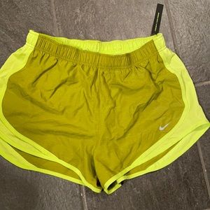 Nike Dri-fit large running shorts New standard fit